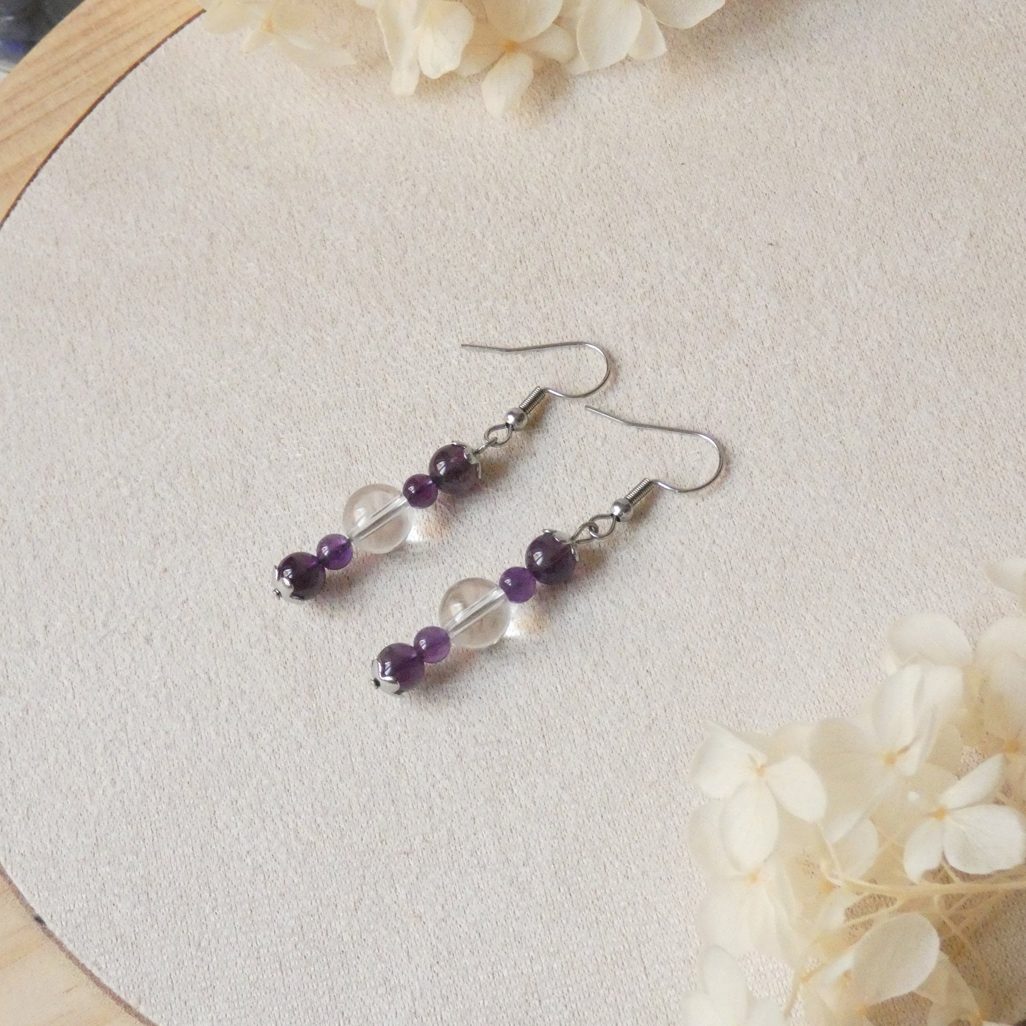 Boucles d’oreilles pendantes 5 perles – pierres naturelles