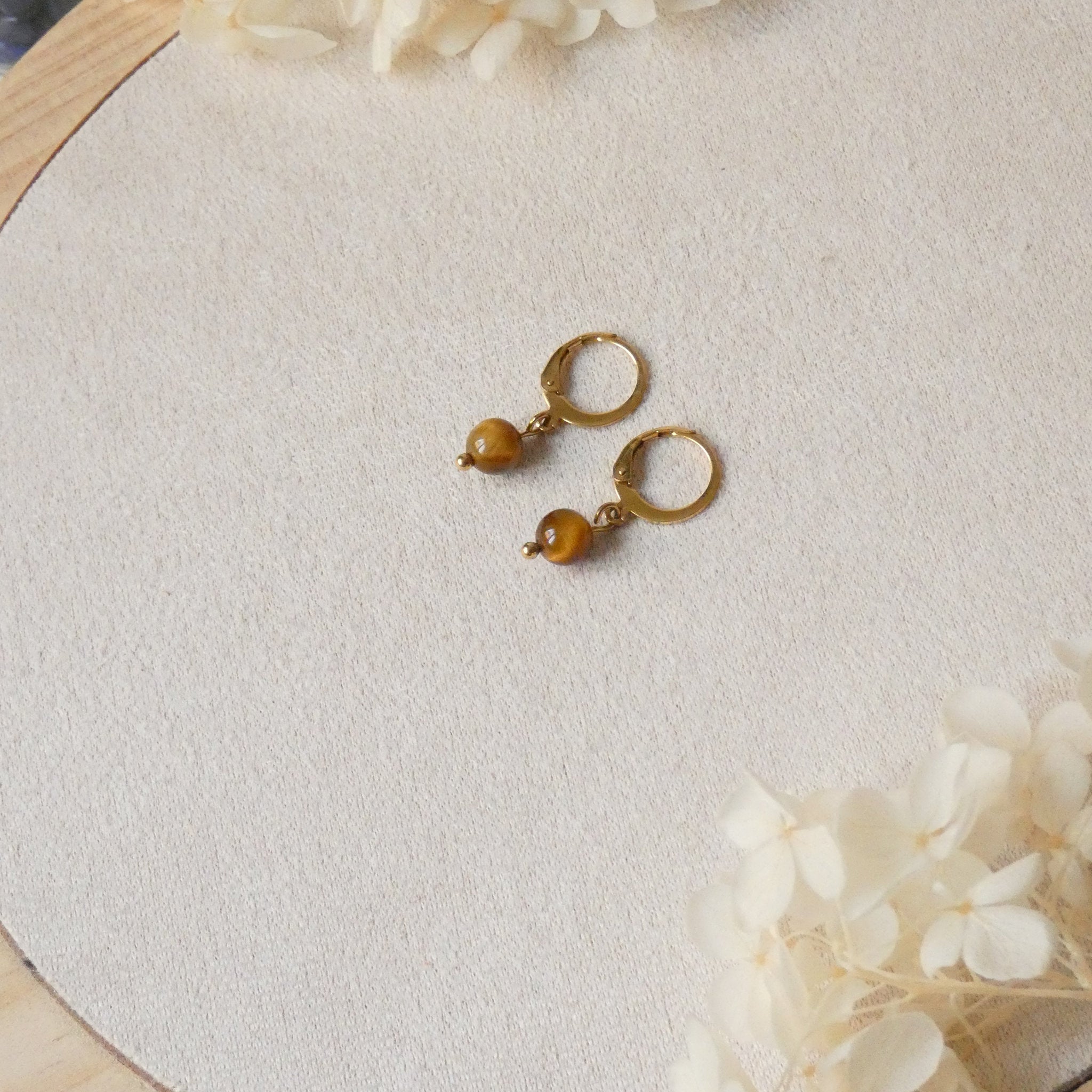 Boucles d’oreilles dormeuses oeil de tigre – Acier inoxydable