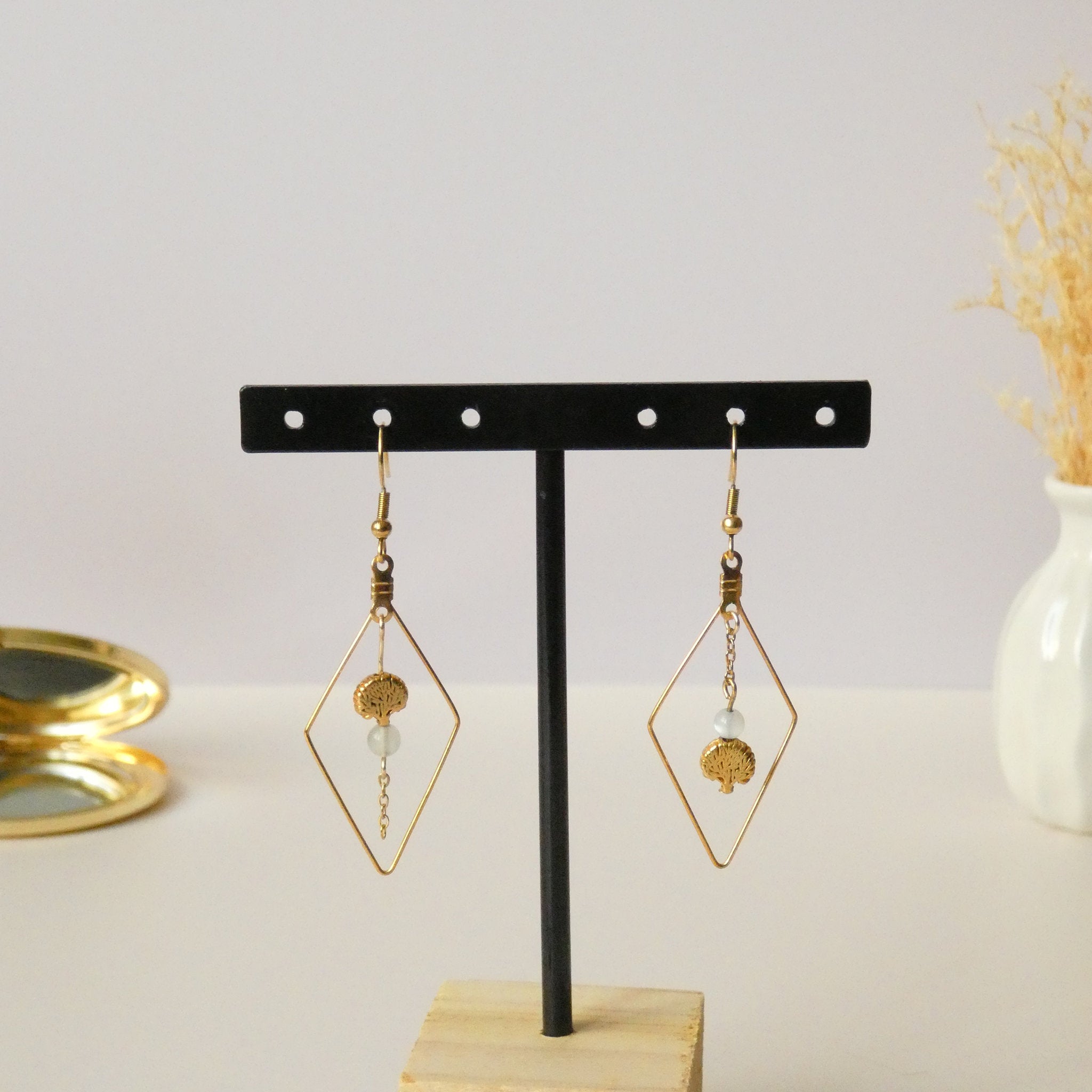 Boucles d’oreilles losange pierre de lune et arbre de vie