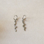 Boucles d'oreilles serpent, dormeuses créoles, doré ou argenté au choix