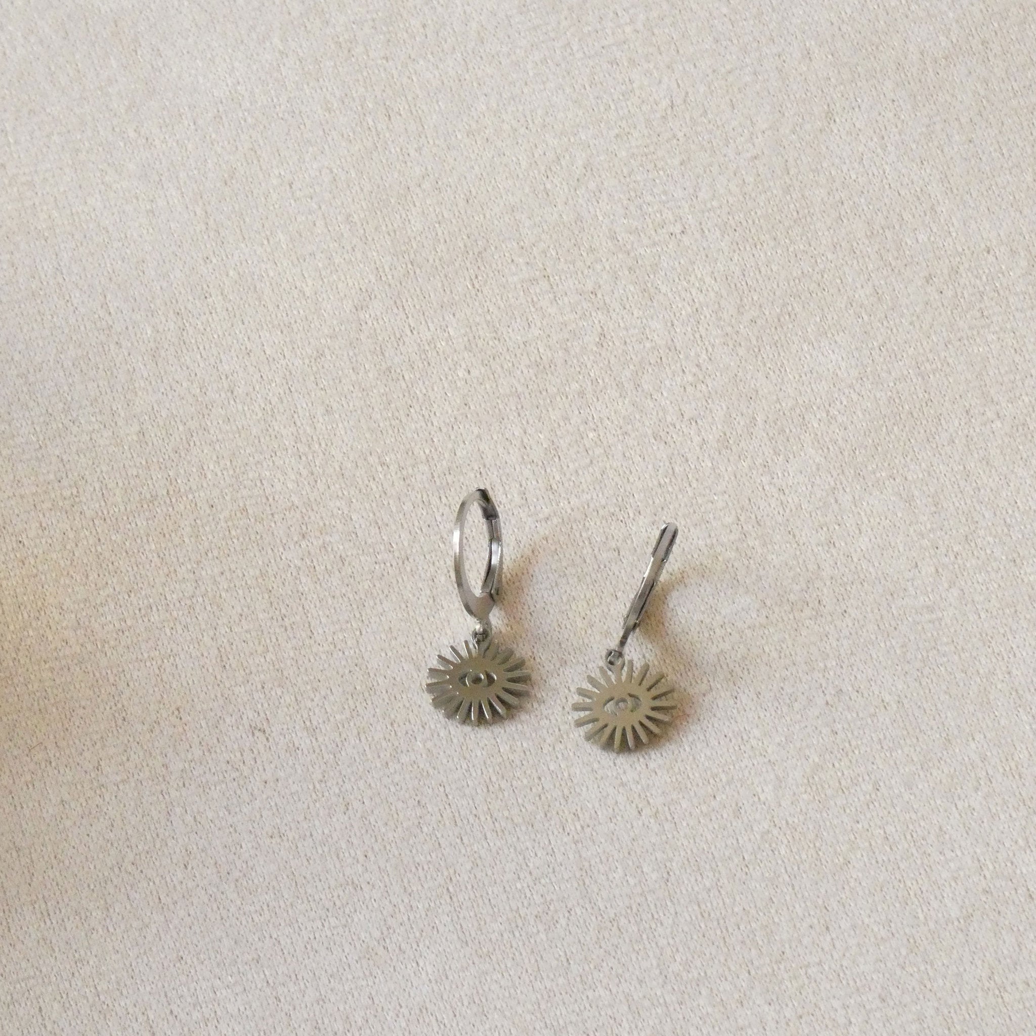 Boucles d'oreilles soleil et oeil, dormeuse acier inoxydable