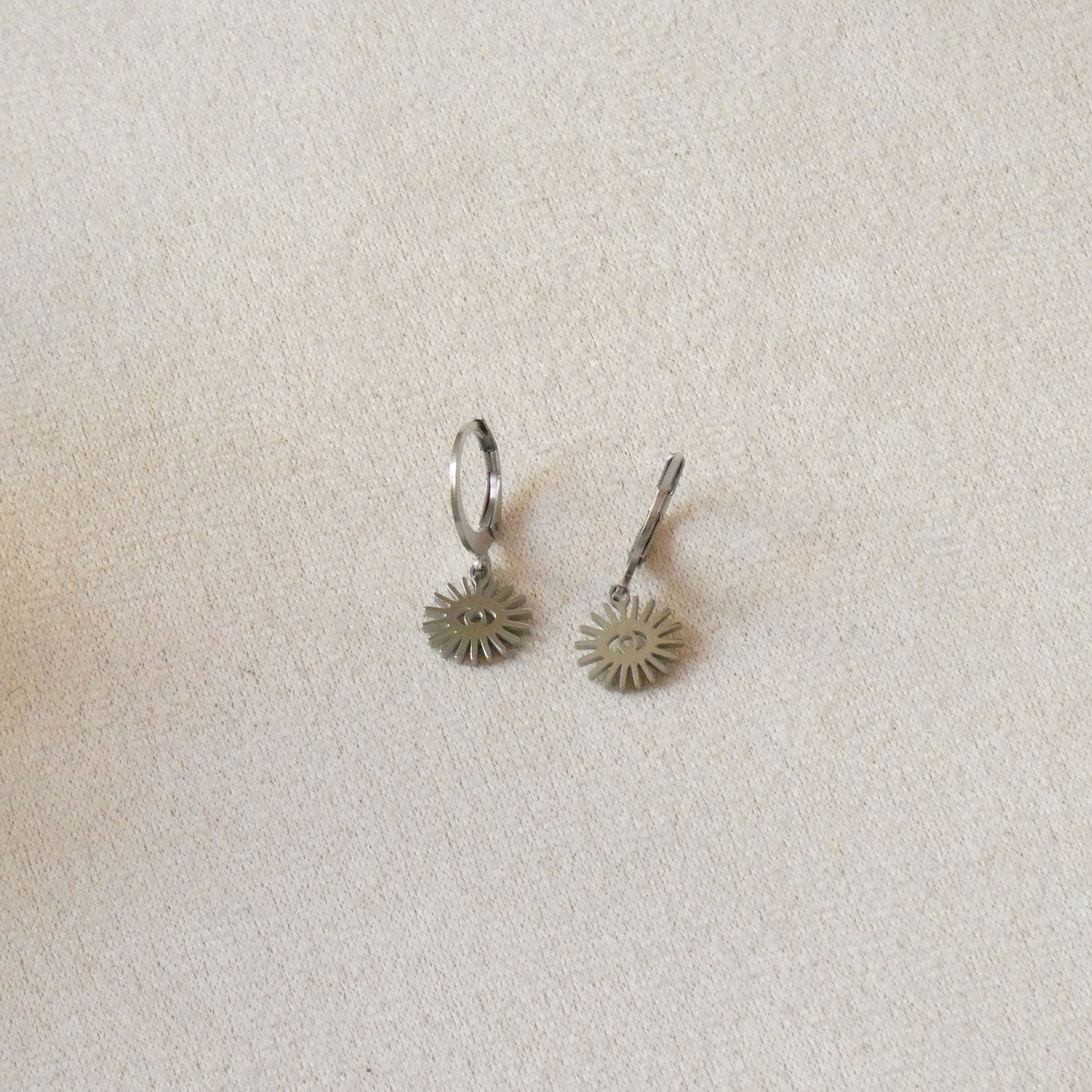 Boucles d'oreilles soleil et oeil, dormeuse acier inoxydable