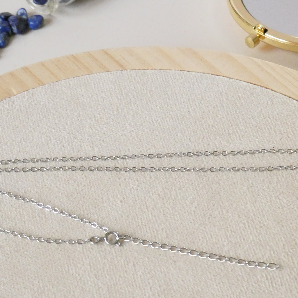 Pendentif en labradorite 2,8 cm bélière argentée