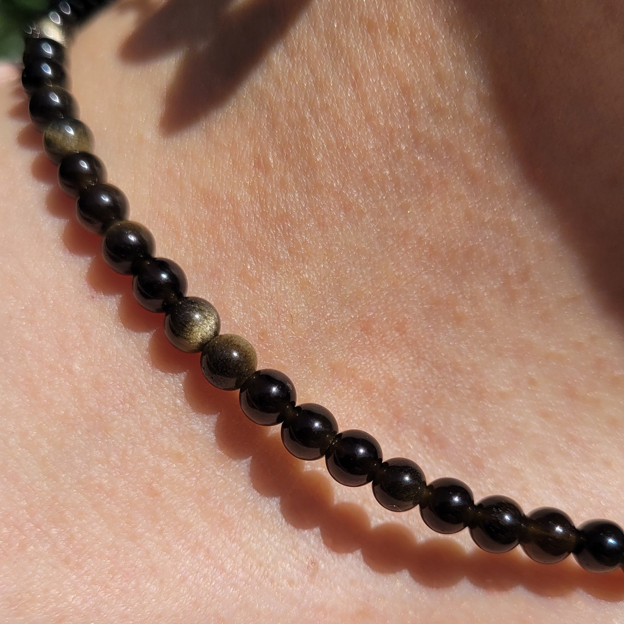 Collier Awen obsidienne dorée