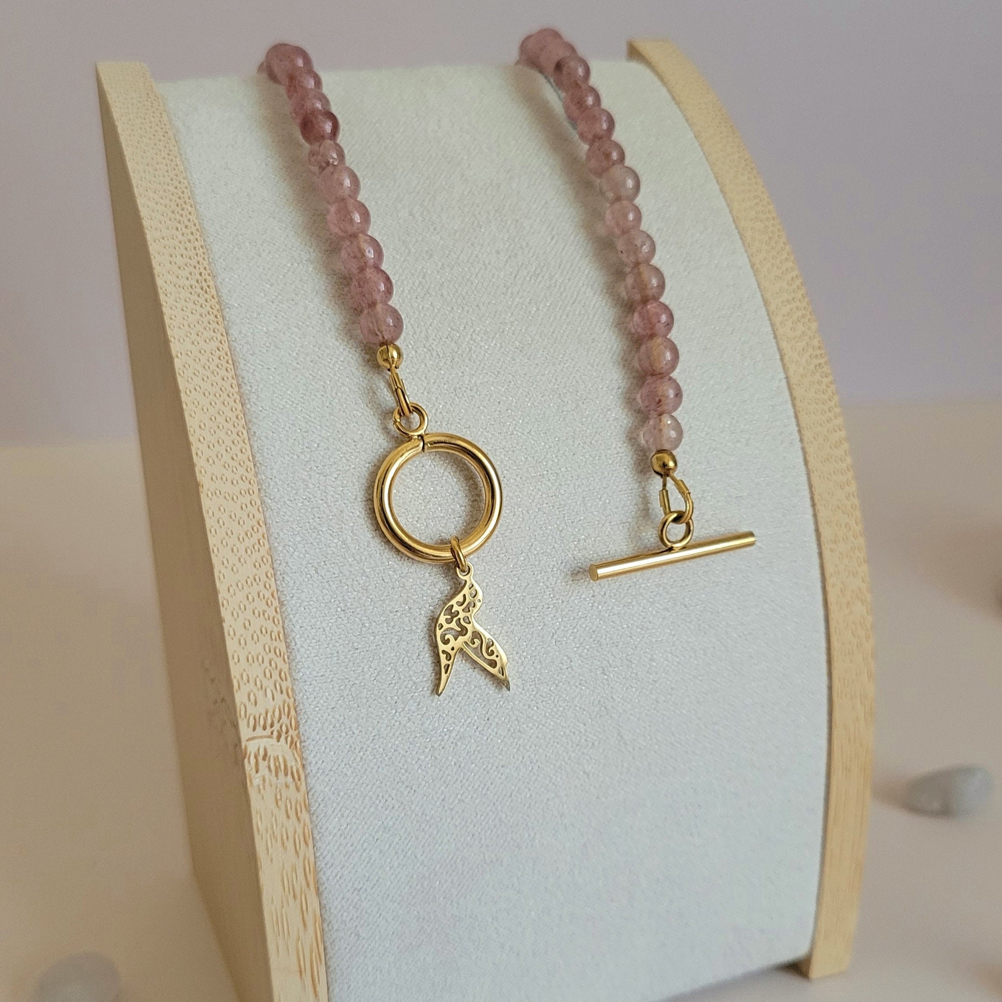 Collier Awen quartz fraise