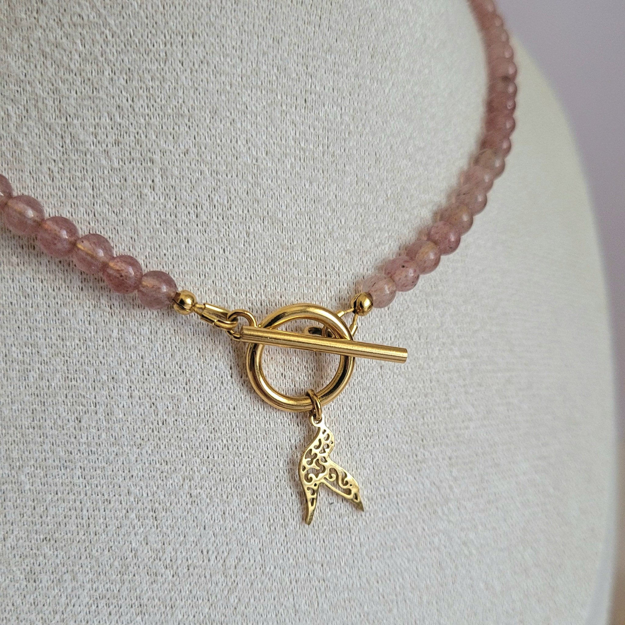 Collier Awen quartz fraise