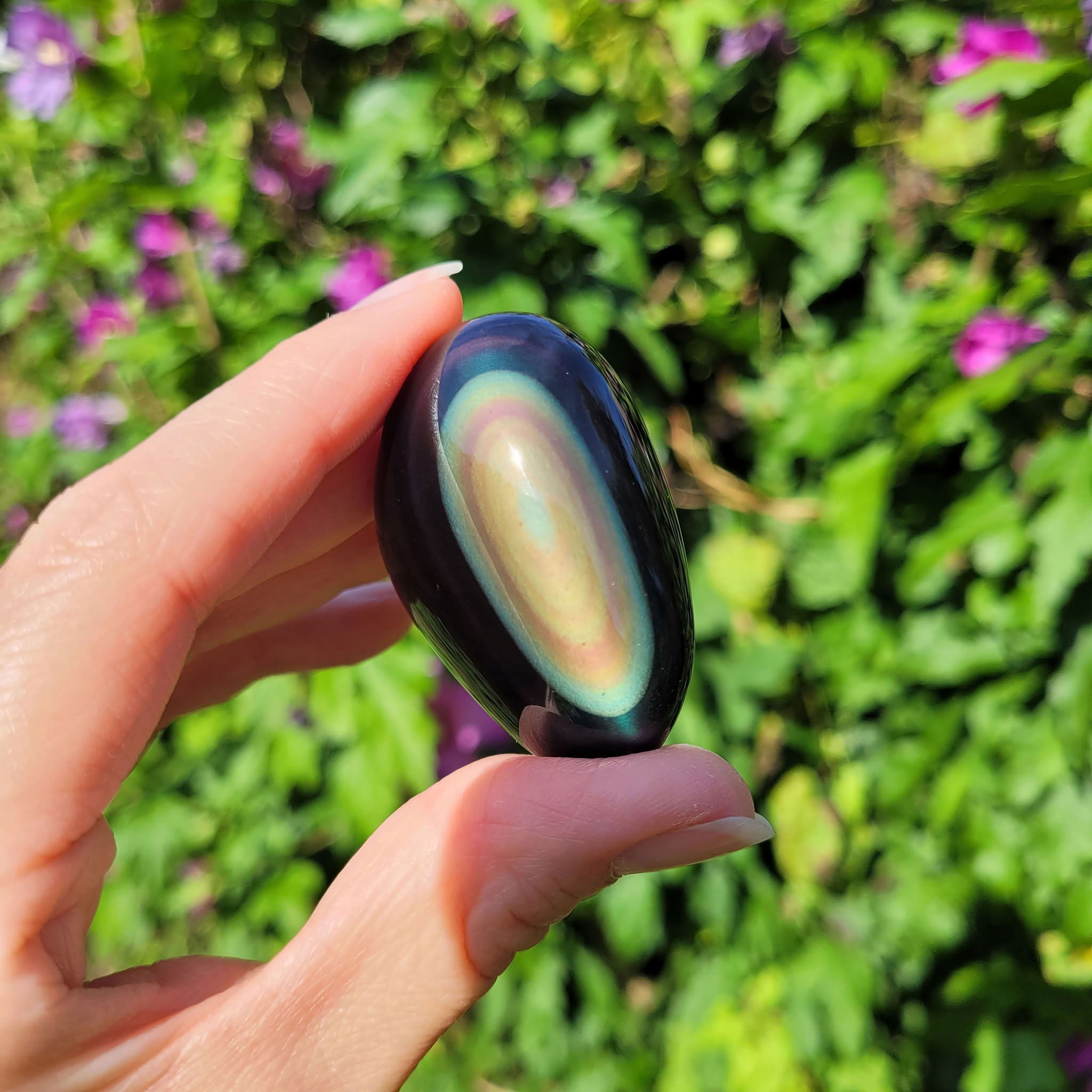 Galet en obsidienne oeil céleste (arc en ciel)