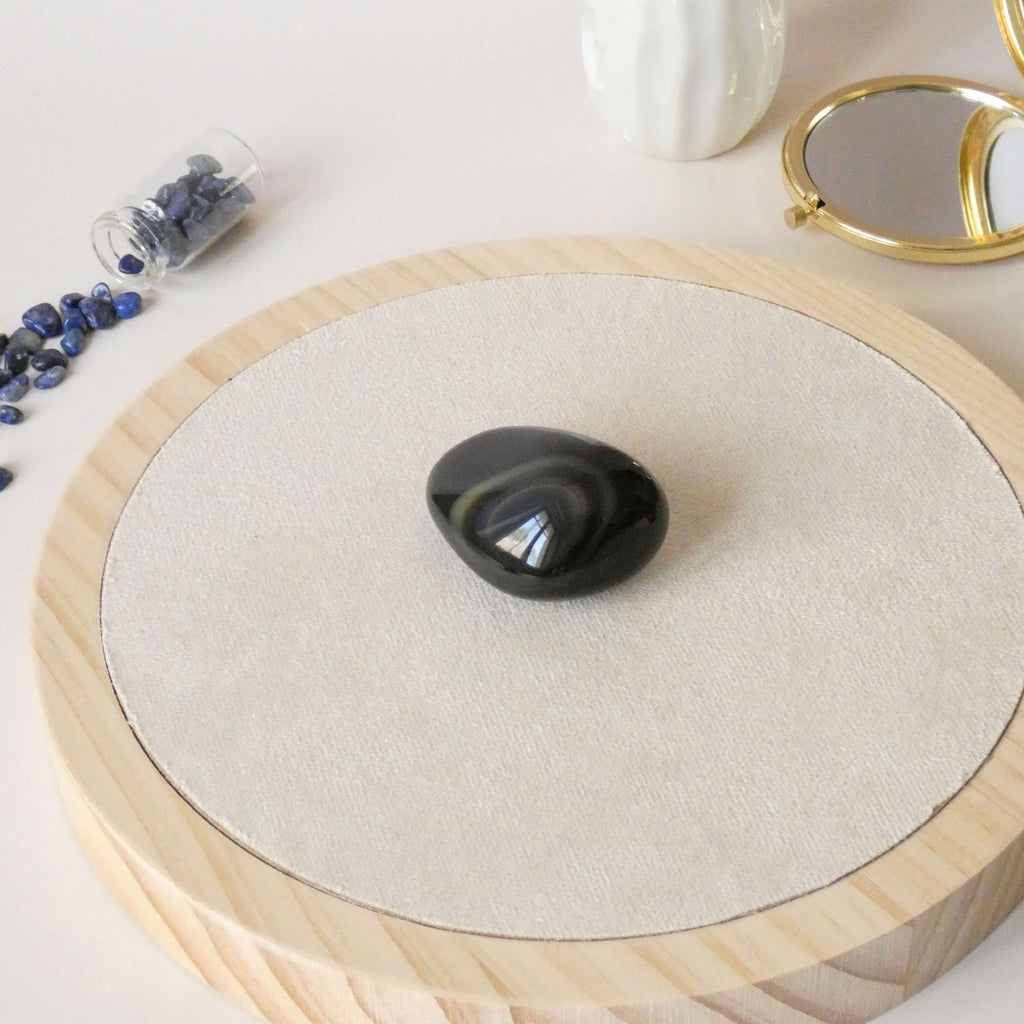 Galet en obsidienne oeil céleste (arc en ciel)