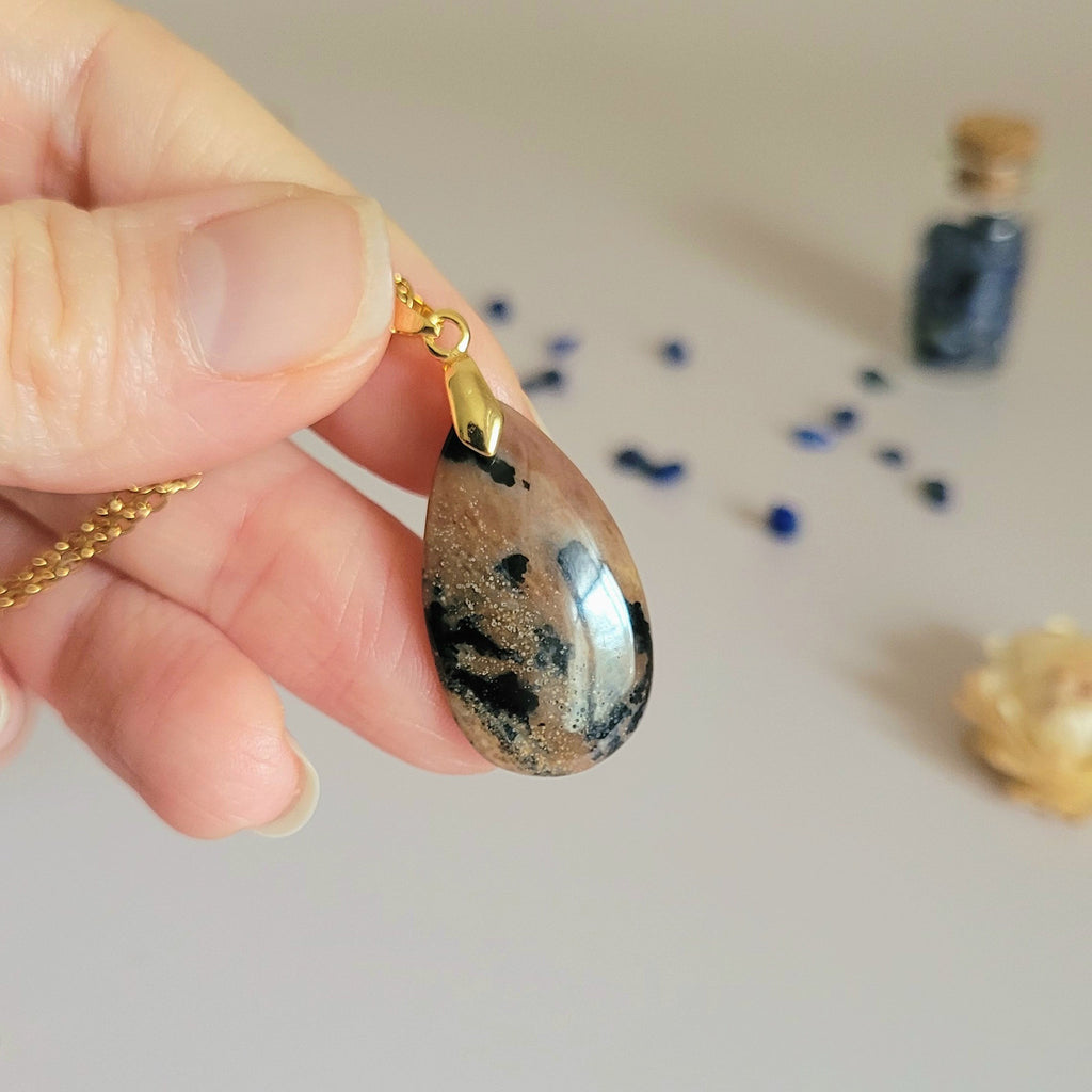 Pendentif agate dendrite miel 2,9 cm