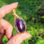 Pendentif en améthyste - wire wrapping doré - pierre naturelle