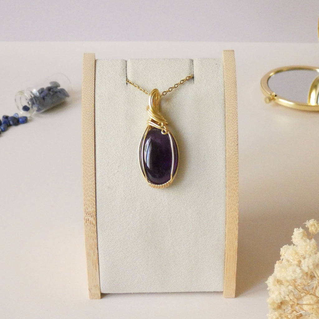 Pendentif en améthyste - wire wrapping doré - pierre naturelle