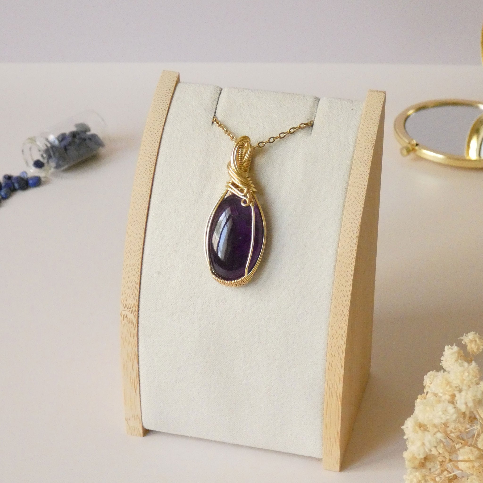 Pendentif en améthyste - wire wrapping doré - pierre naturelle