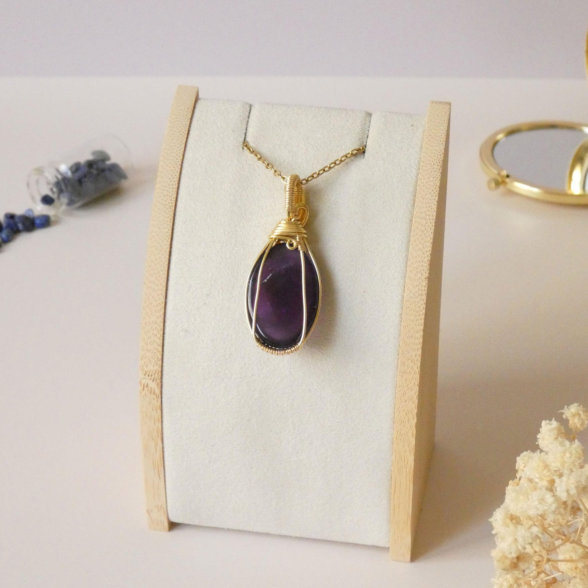 Pendentif en améthyste - wire wrapping doré - pierre naturelle