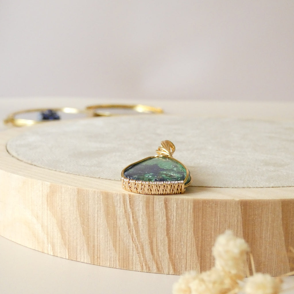 Pendentif en azurite malachite bijou artisanal – 4,3 cm