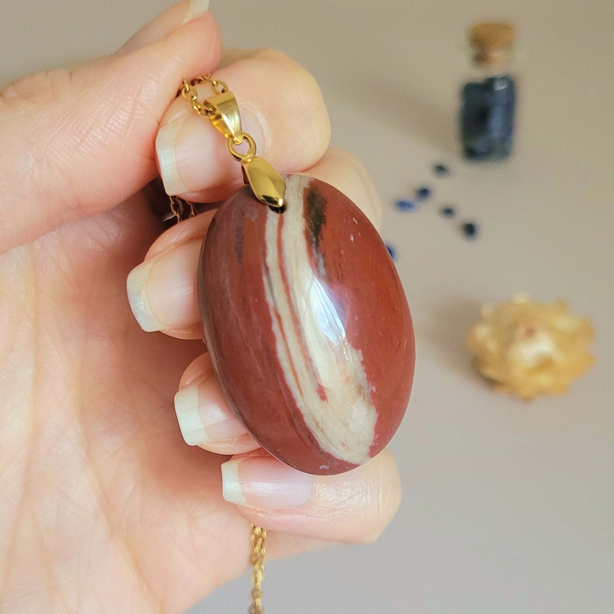 Pendentif bois fossile 3,8 cm Madagascar