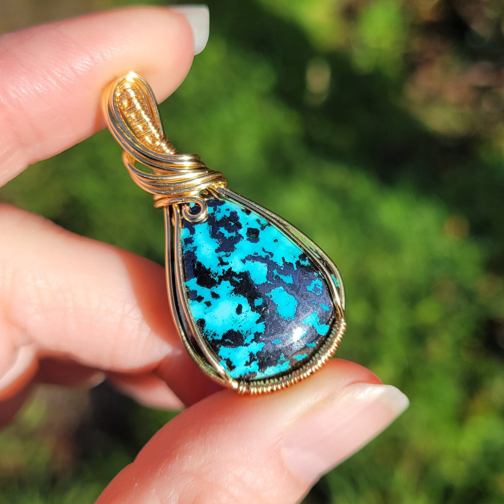 Pendentif chrysocolle 4,3 cm wire wrapping doré