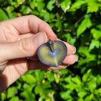 Pendentif coeur en obsidienne oeil céleste 2,4 cm bélière dorée