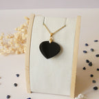 Pendentif coeur en obsidienne oeil céleste 2,7 cm bélière dorée