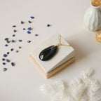 Pendentif forme libre obsidienne oeil céleste 4,5 cm – Bélière dorée