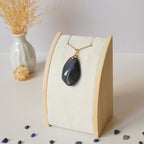 Pendentif forme libre obsidienne oeil céleste 3,7 cm – Bélière dorée