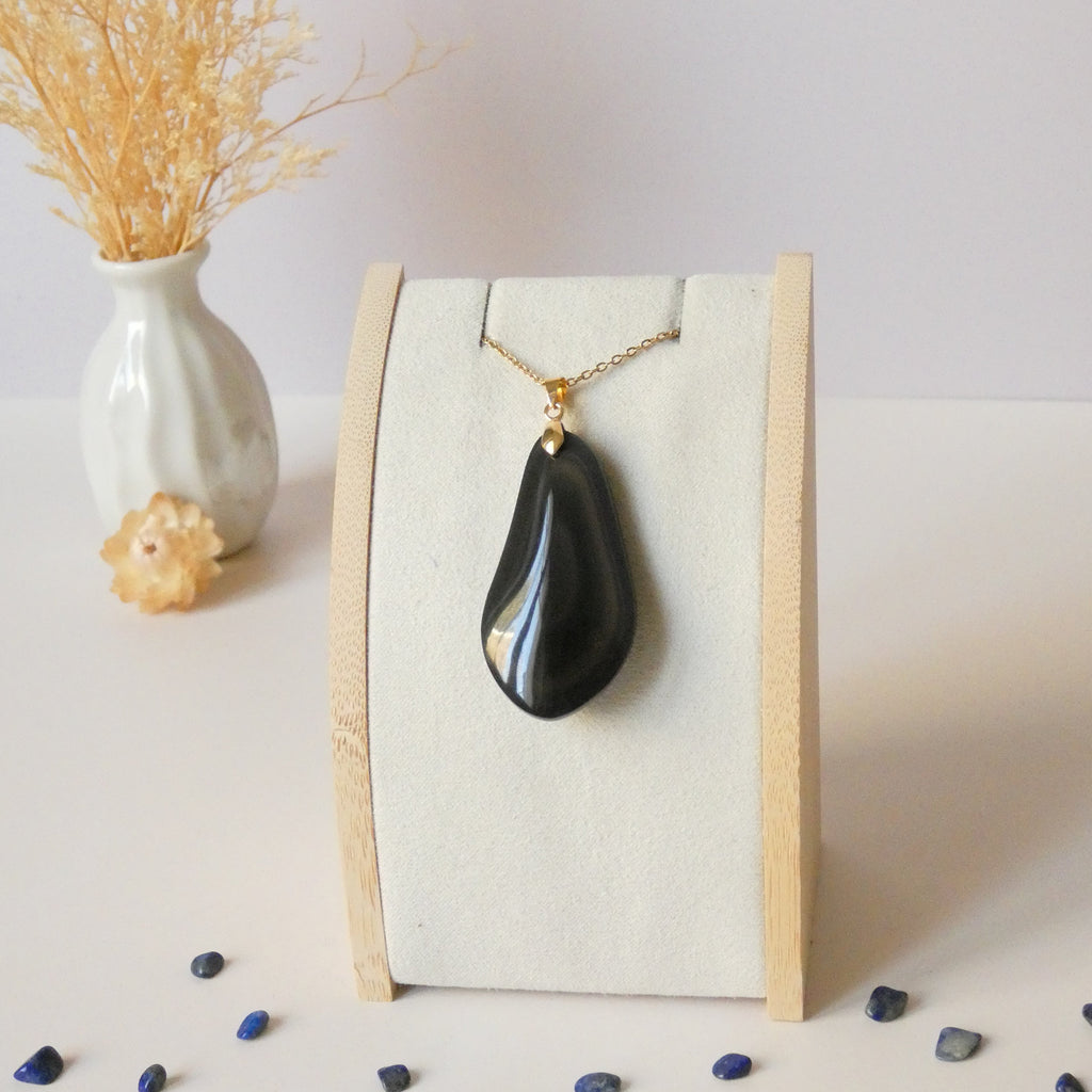 Pendentif forme libre obsidienne oeil céleste 4,7 cm – Bélière dorée