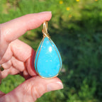 Pendentif en hémimorphite wire wrapping doré – 5,3 cm