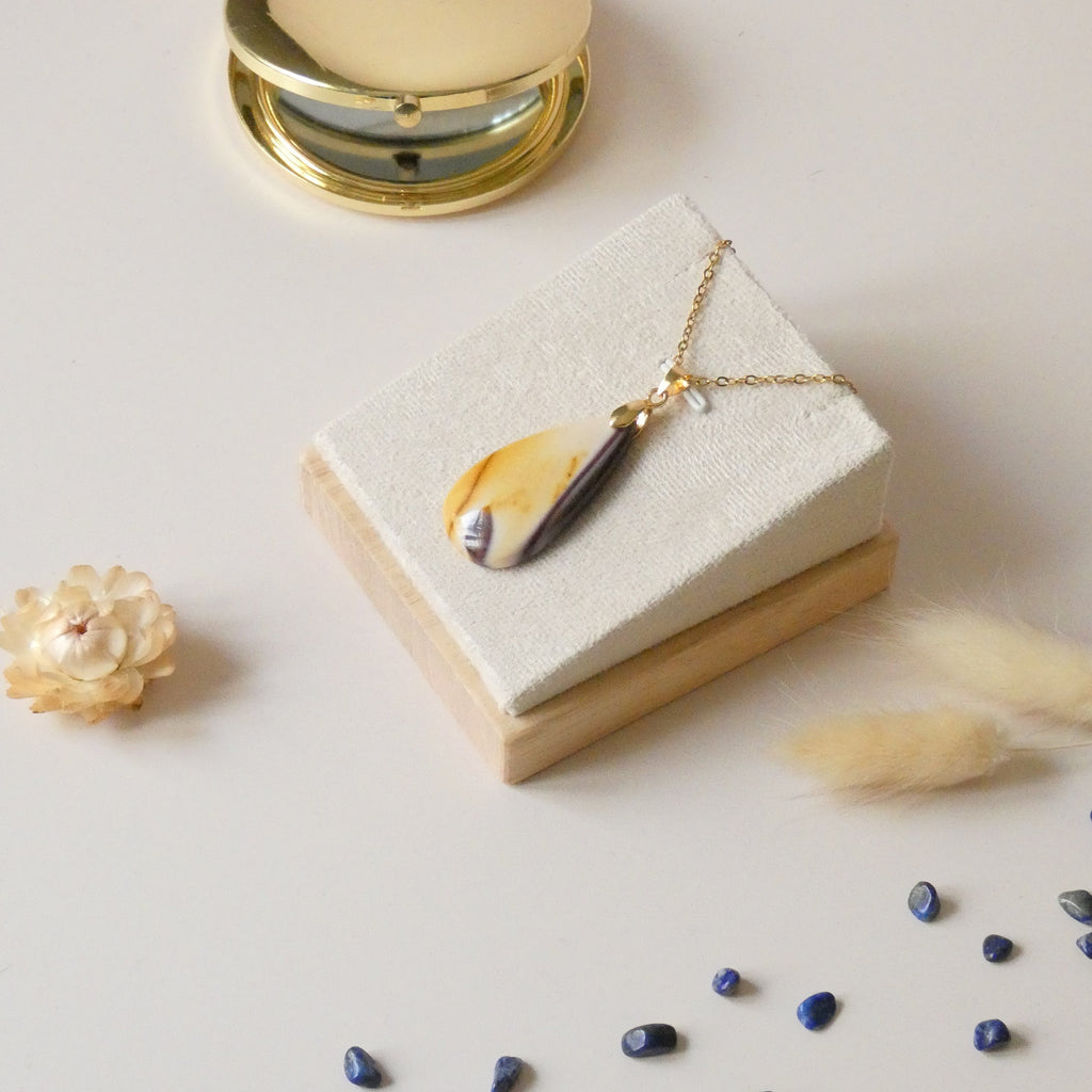 Pendentif jaspe mokaïte 3,7 cm