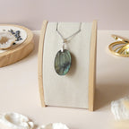 Pendentif en labradorite bélière argentée – 3,4 cm