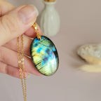 Pendentif en labradorite bélière dorée – 3,7 cm