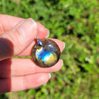 Pendentif en labradorite bélière argentée – 2,6 cm