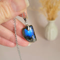 Pendentif en labradorite bélière argentée – 2,3 cm