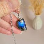 Pendentif en labradorite bélière argentée – 2,3 cm