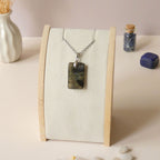 Pendentif en labradorite bélière argentée – 3,7 cm