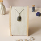 Pendentif en labradorite 2,1 cm bélière argentée