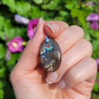 Pendentif en labradorite bélière argentée – 3,1 cm