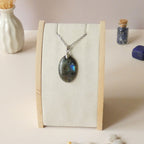 Pendentif en labradorite bélière argentée – 3,1 cm