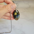 Pendentif en labradorite bélière argentée – 3,7 cm