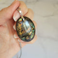 Pendentif en labradorite bélière argentée – 4,2 cm