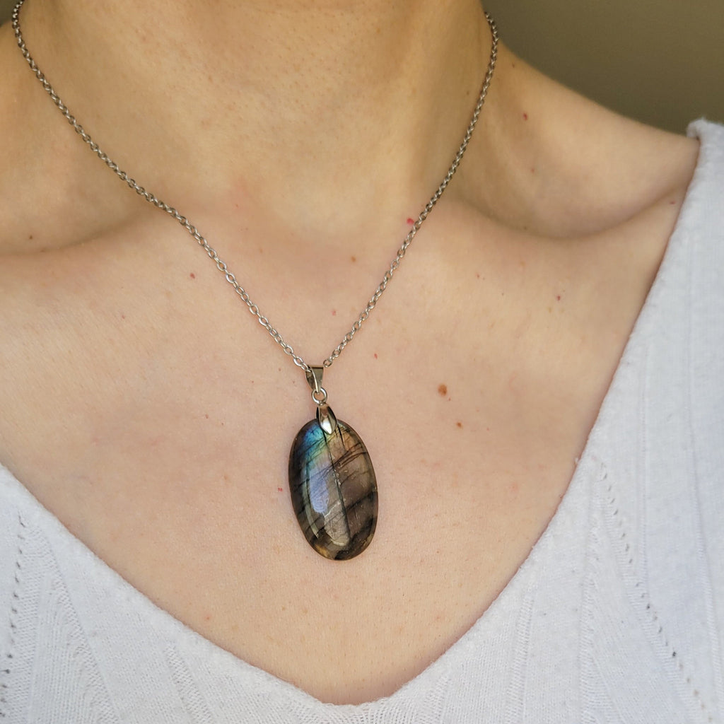 Pendentif en labradorite – 3 cm