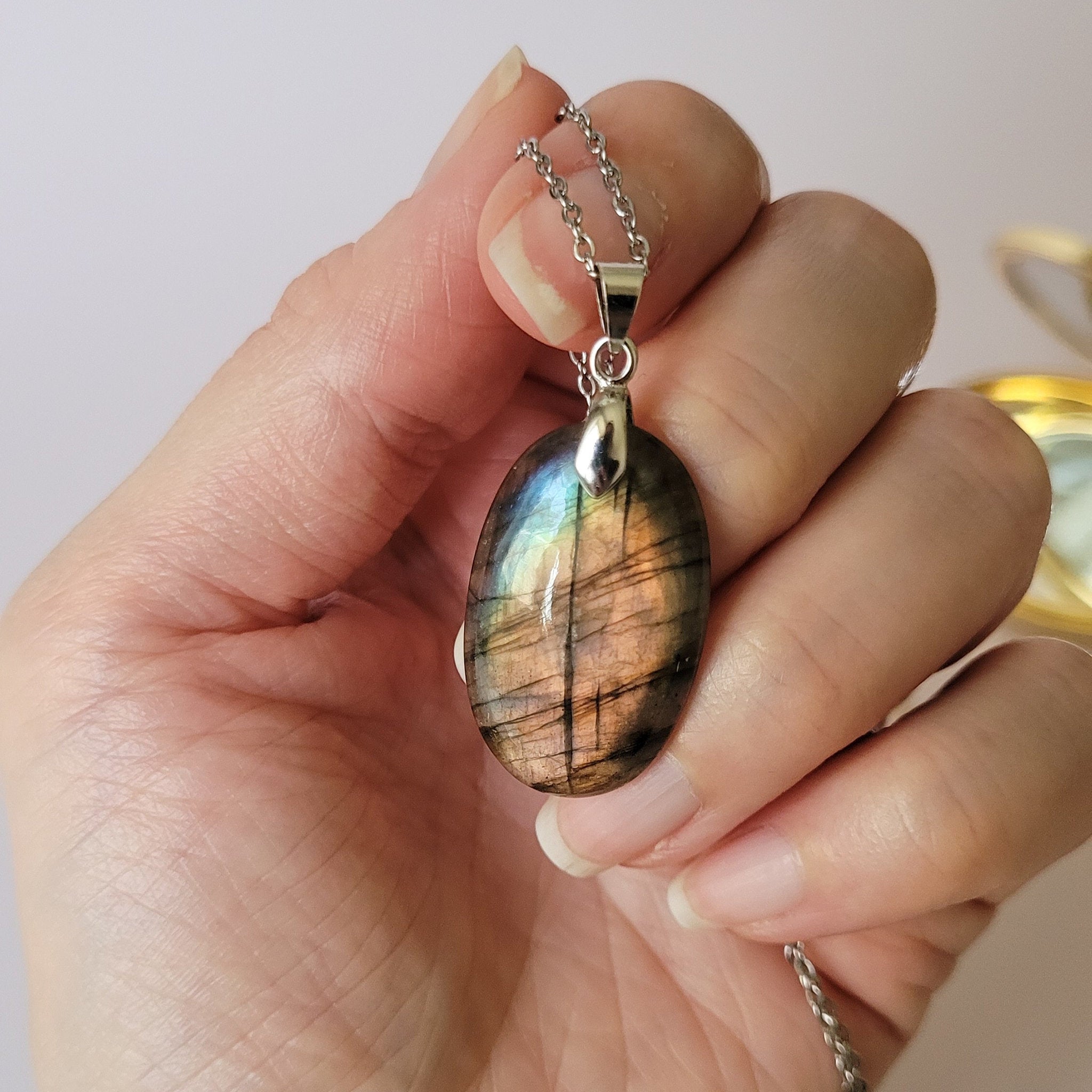 Pendentif en labradorite – 3 cm
