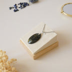 Pendentif en labradorite bélière argentée – 3,7 cm