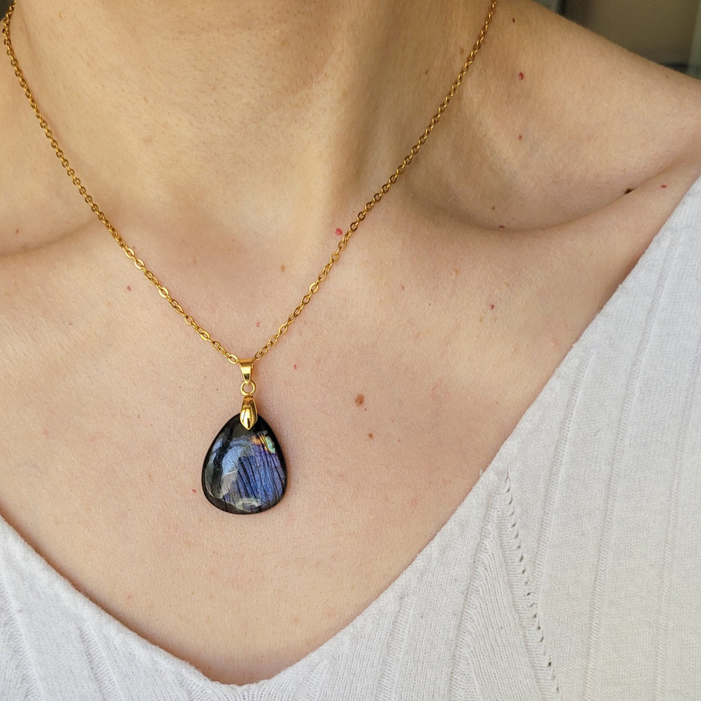 Pendentif en labradorite – 2,3 cm