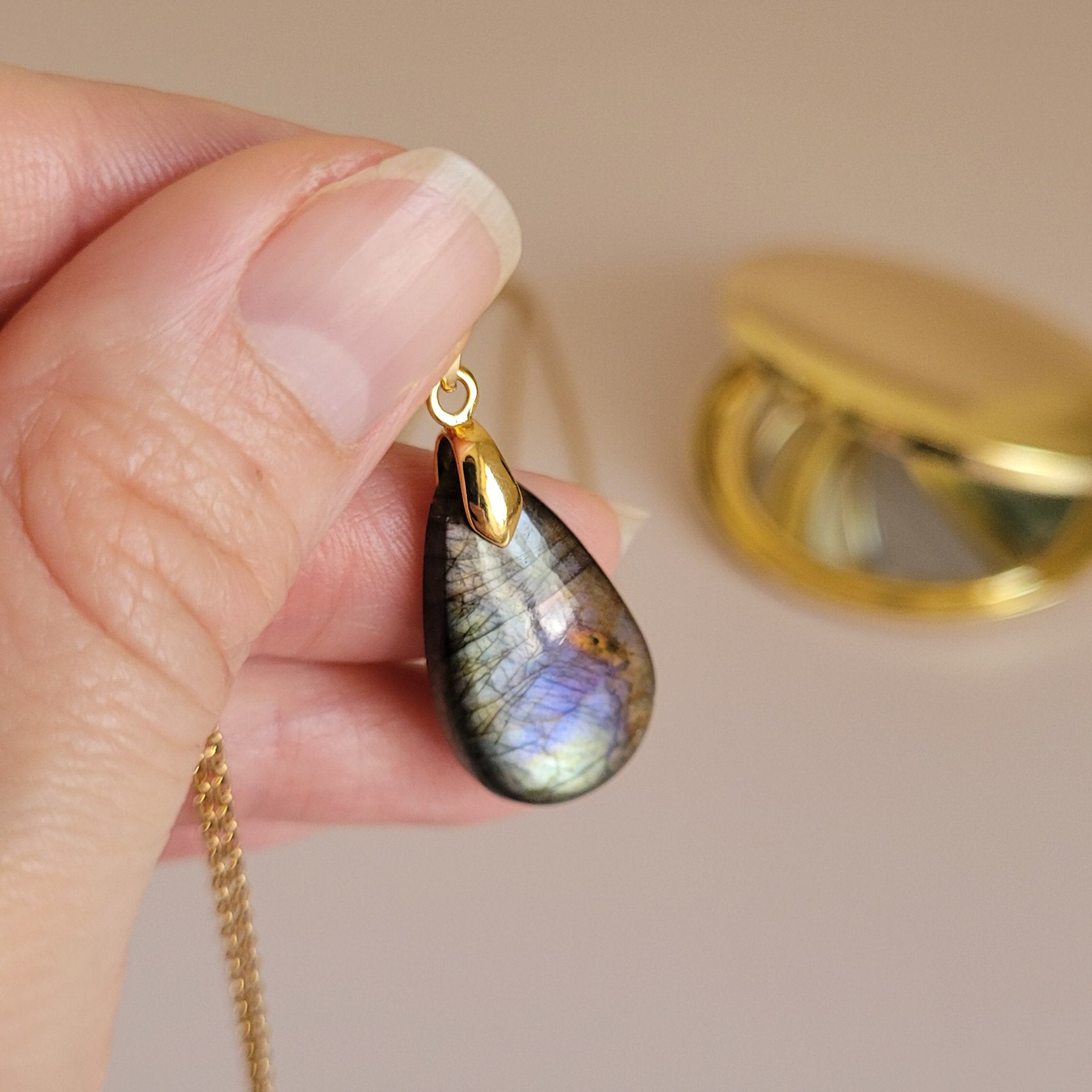 Pendentif en labradorite – 2,5 cm