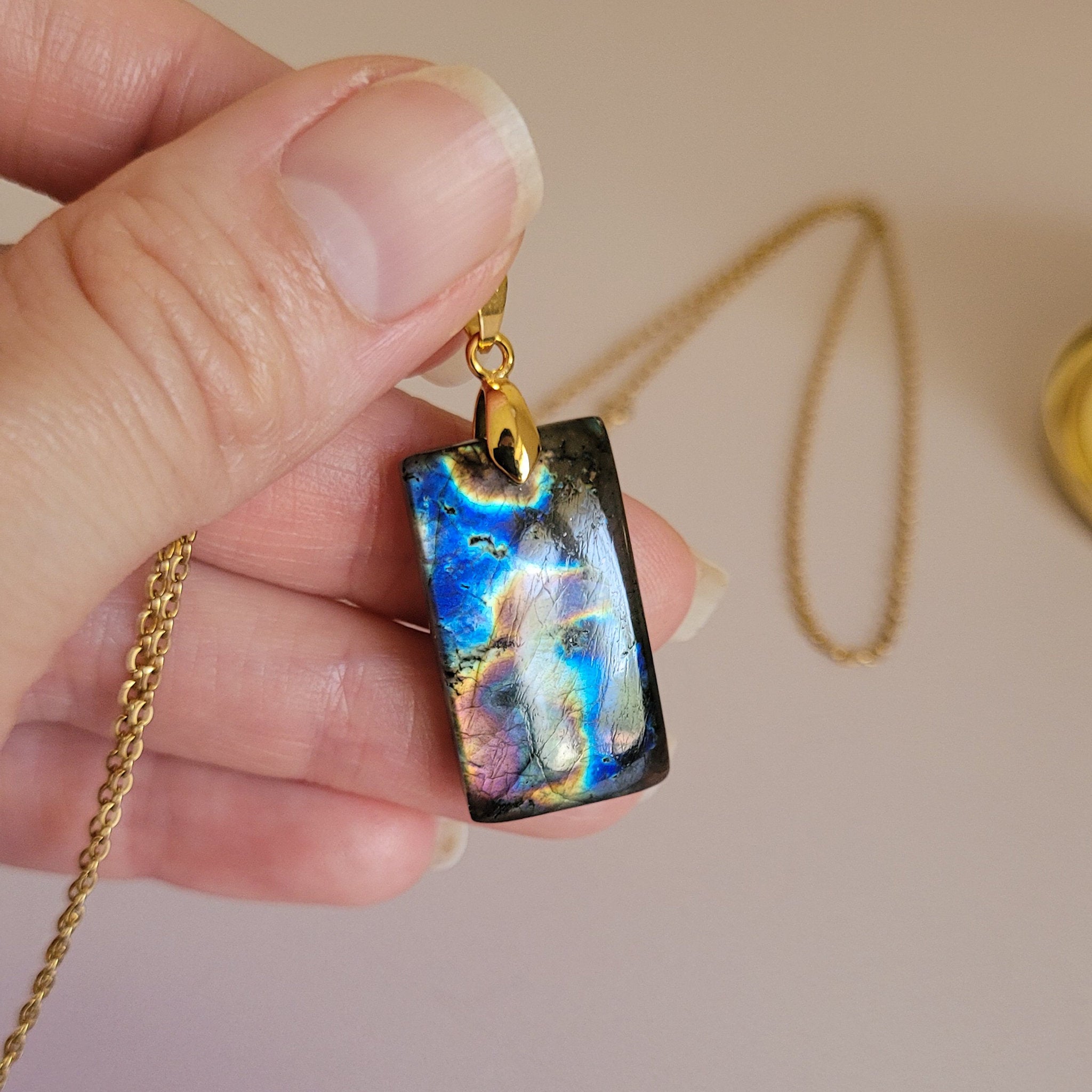 Pendentif en labradorite – 2,7 cm