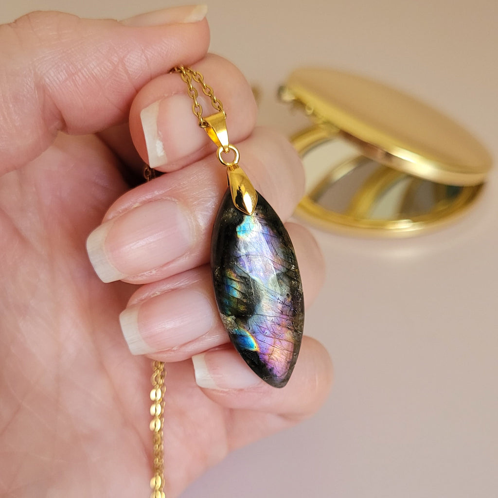Pendentif en labradorite marquise – 3,6 cm