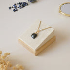 Pendentif en labradorite 1,6 cm bélière dorée