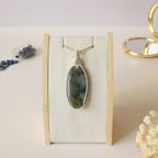Pendentif en labradorite bleue 6,5 cm bijou artisanal