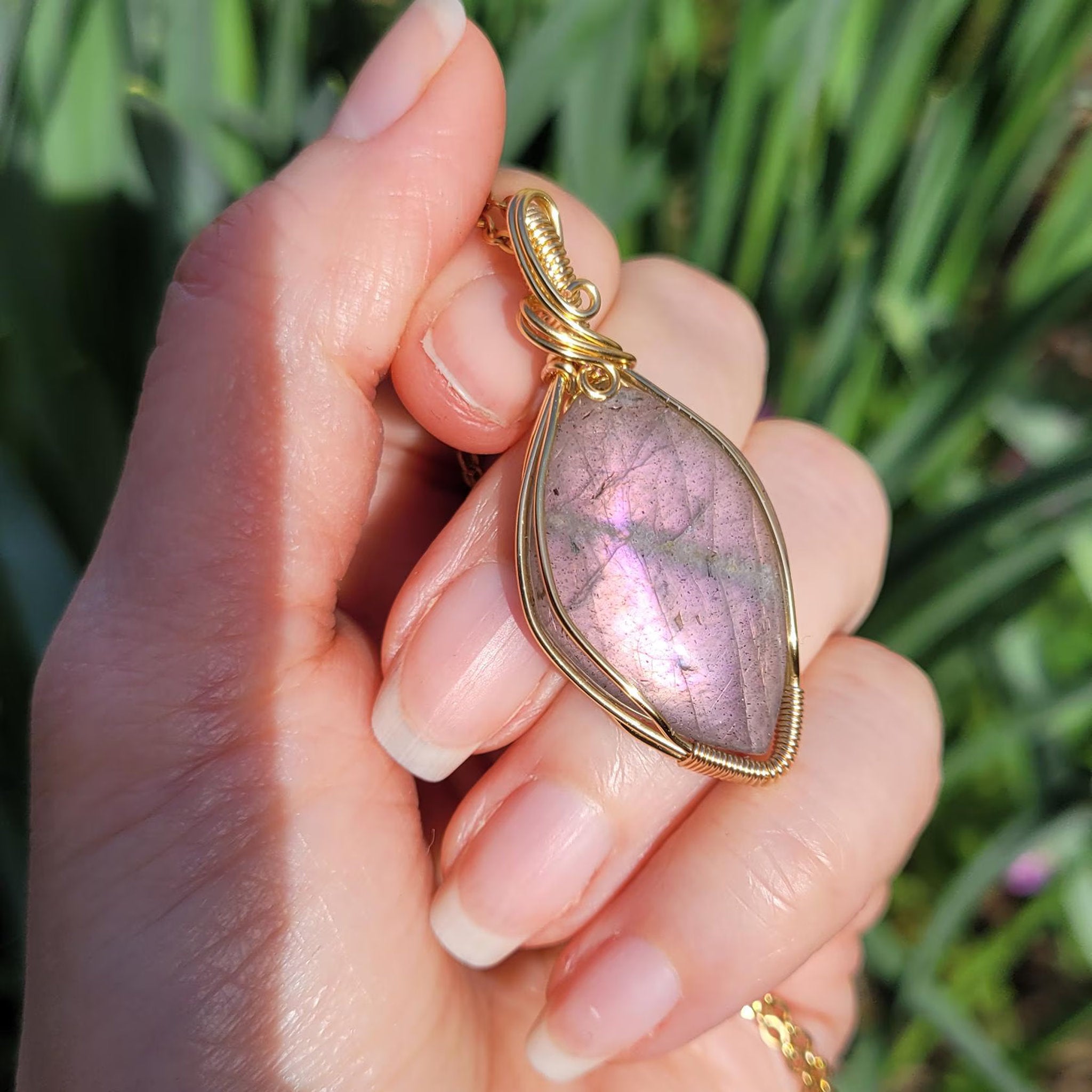 Pendentif en labradorite 4,6 cm bijou artisanal