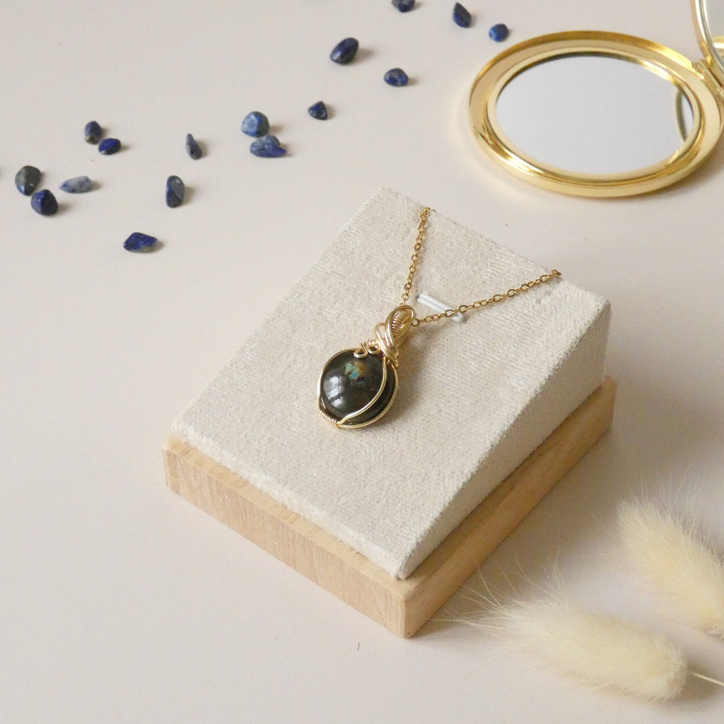 Pendentif en labradorite 3,1 cm bijou artisanal