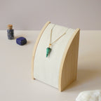 Pendentif pointe en malachite 2 cm bélière dorée à l'or fin